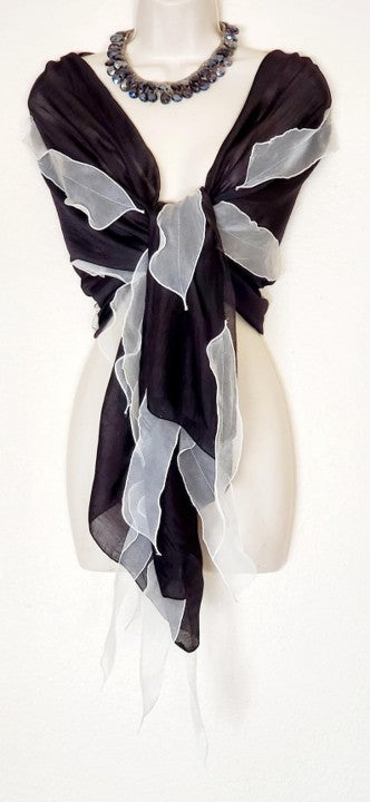 Angel Wing (Black and White)
