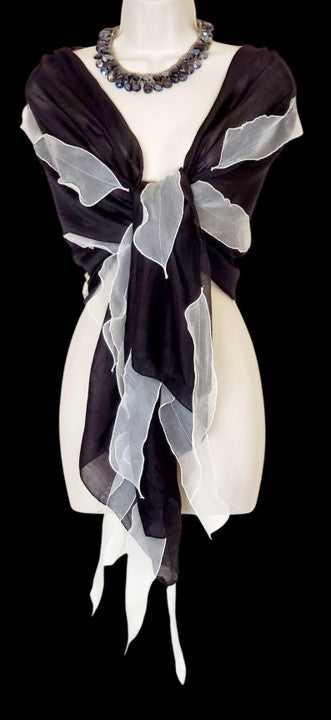Angel Wing (Black and White)